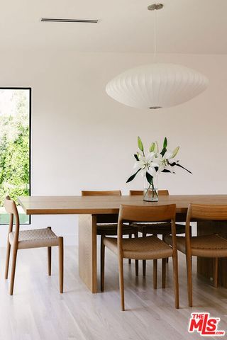 2643 Stoner Avenue, Los Angeles, CA 90064