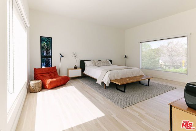 2643 Stoner Avenue, Los Angeles, CA 90064