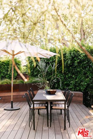 2643 Stoner Avenue, Los Angeles, CA 90064