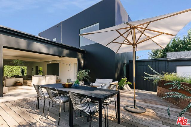 2643 Stoner Avenue, Los Angeles, CA 90064