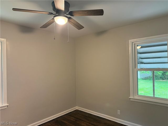 1892 Drexel Avenue NW, Warren, OH 44485