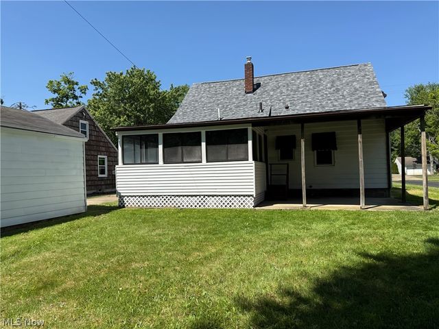 1892 Drexel Avenue NW, Warren, OH 44485