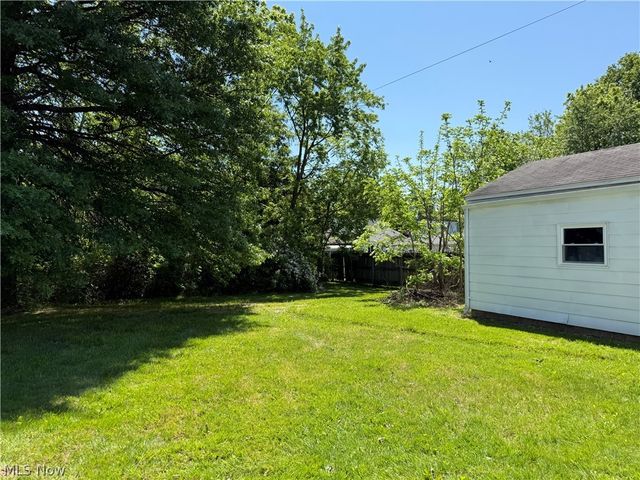1892 Drexel Avenue NW, Warren, OH 44485
