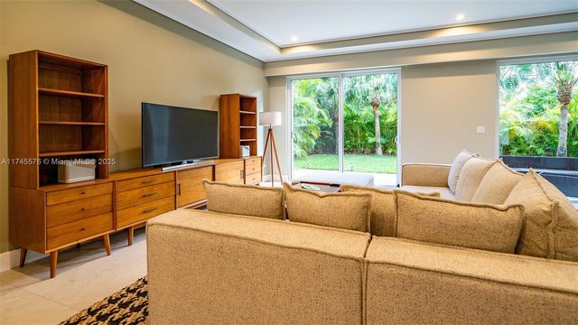 1312 NE 117th Ter 1, Miami, FL 33161