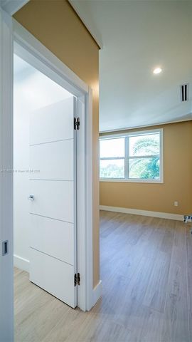 1312 NE 117th Ter 1, Miami, FL 33161