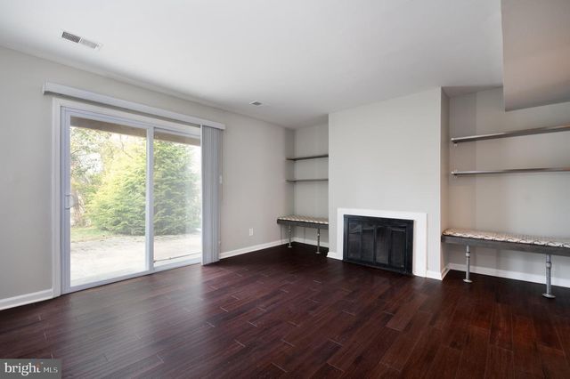 3206 EMERALD PL, Wilmington, DE 19810