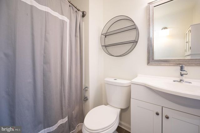 3206 EMERALD PL, Wilmington, DE 19810