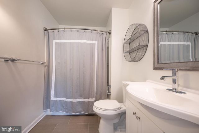 3206 EMERALD PL, Wilmington, DE 19810