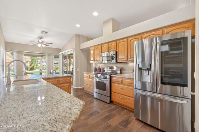 14124 W CIRCLE RIDGE Drive, Sun City West, AZ 85375