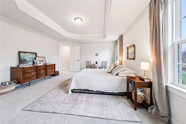 34 Robert Michaels Run, Penfield, NY 14580