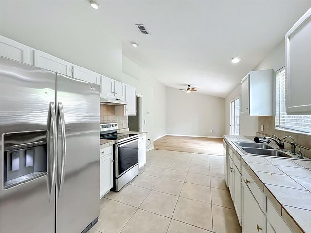 925 OLD MAIL LANE, Sanford, FL 32773