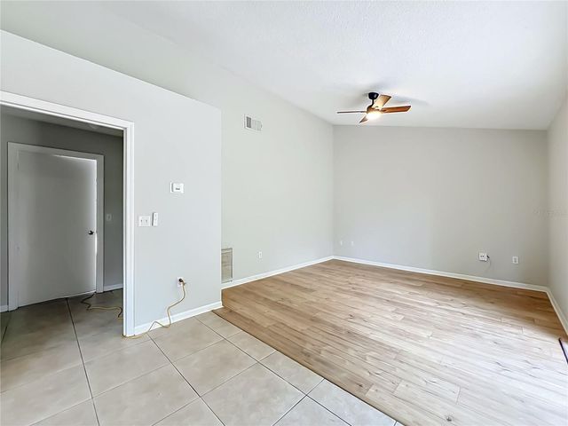 925 OLD MAIL LANE, Sanford, FL 32773