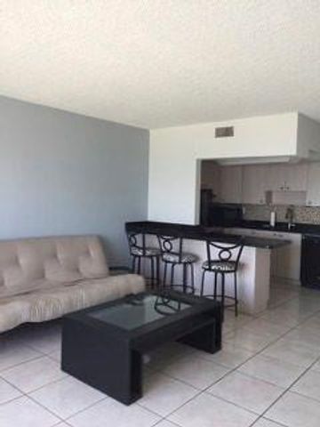 300 E Oregon Street E 303, Hollywood, FL 33019