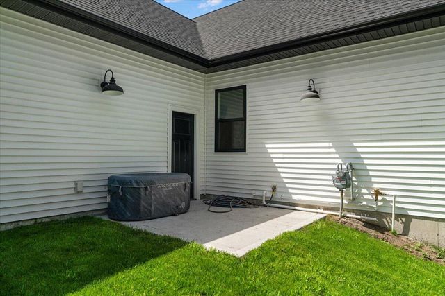 412 Sabine Drive, Muskegon, MI 49442