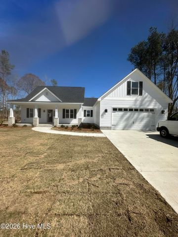 623 Winding Creek Road, Rocky Point, NC 28457