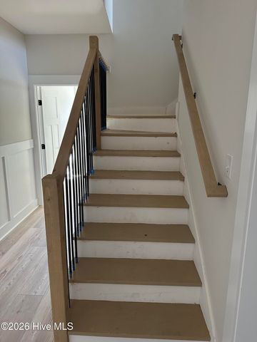 623 Winding Creek Road, Rocky Point, NC 28457