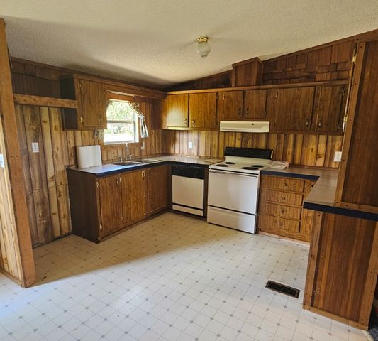 9870 Meadow Ranch Road, Dish, TX 76247