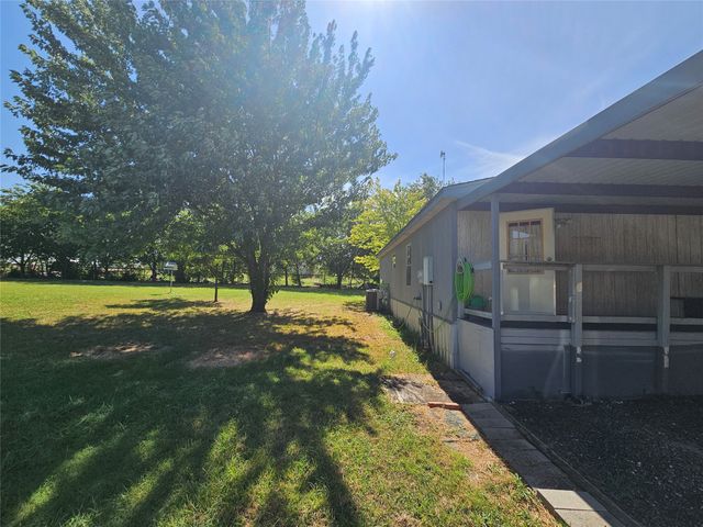 9870 Meadow Ranch Road, Dish, TX 76247