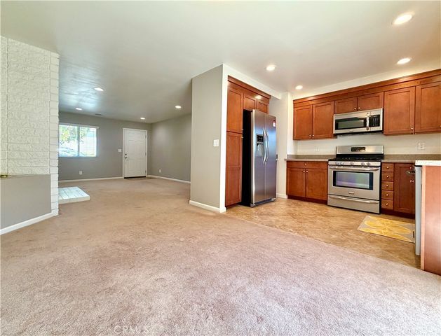 1365 Lafayette Road C, Claremont, CA 91711