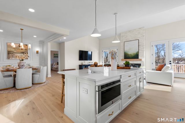 23 Summertime Circle, Stonington, CT 06379