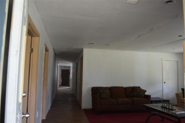 692 Cashscreek Road, Palacios, TX 77465