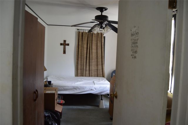 692 Cashscreek Road, Palacios, TX 77465