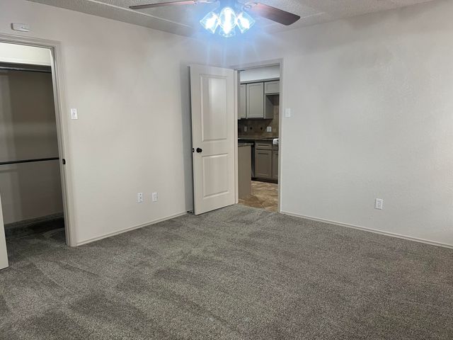 2811 78th Street, Lubbock, TX 79423