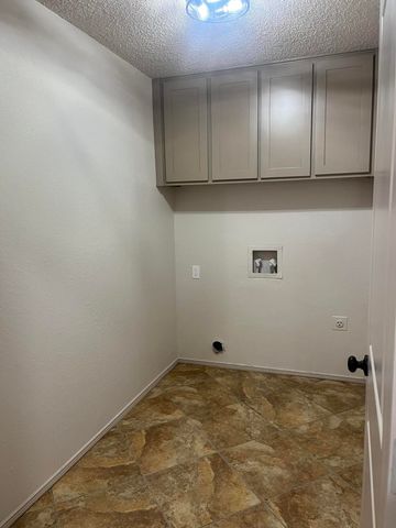 2811 78th Street, Lubbock, TX 79423