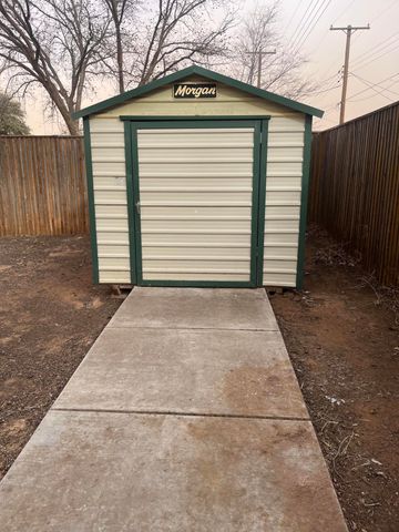 2811 78th Street, Lubbock, TX 79423