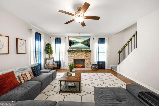 106 Kingston Circle, Carrollton, GA 30117