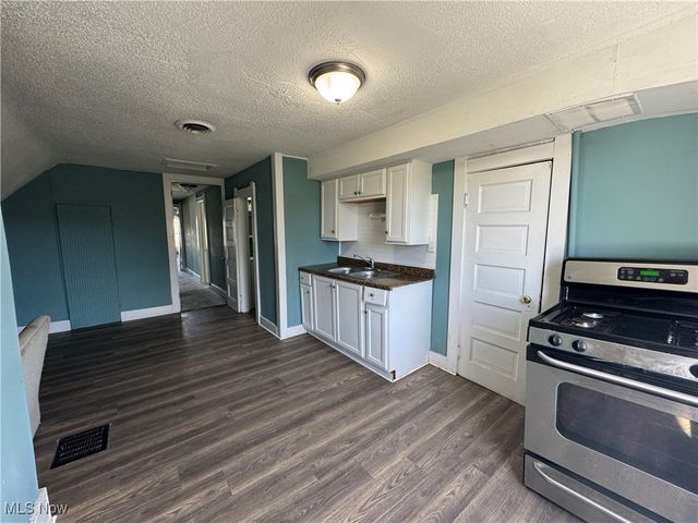 1346 E 82nd Street, Cleveland, OH 44103