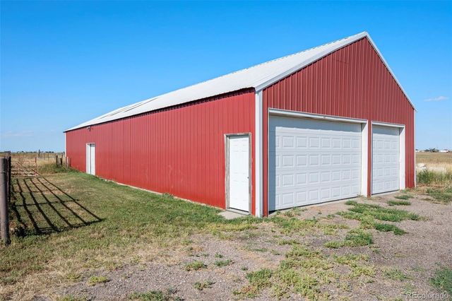 48155 E 56th Avenue, Bennett, CO 80102