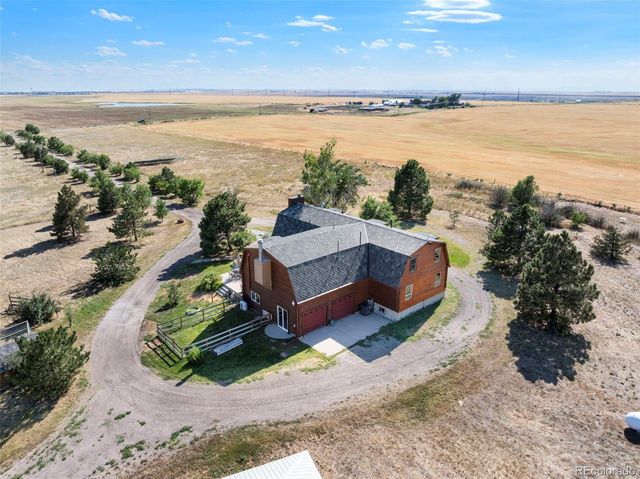 48155 E 56th Avenue, Bennett, CO 80102