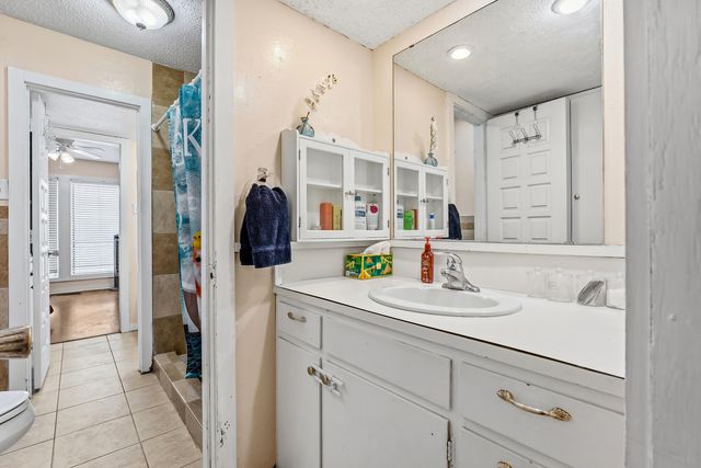 3807 68th Street, Lubbock, TX 79413