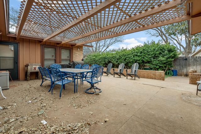 3807 68th Street, Lubbock, TX 79413