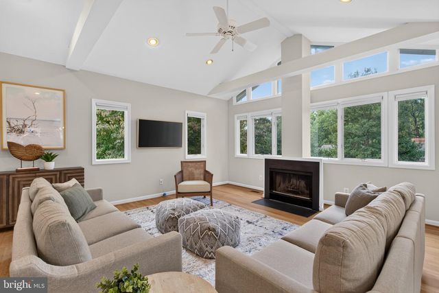 5117 WILLIAMSBURG BLVD, Arlington, VA 22207