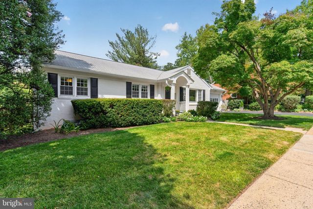 5117 WILLIAMSBURG BLVD, Arlington, VA 22207
