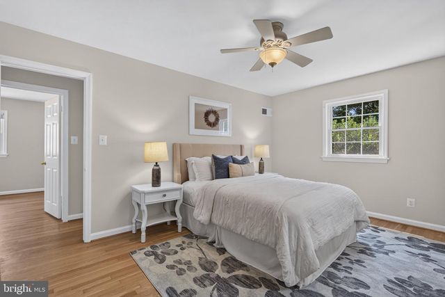 5117 WILLIAMSBURG BLVD, Arlington, VA 22207