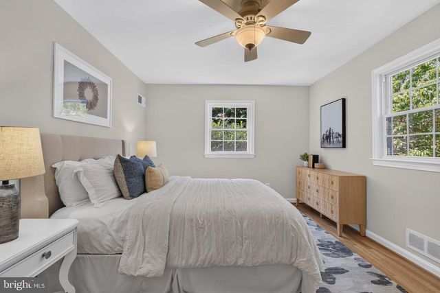 5117 WILLIAMSBURG BLVD, Arlington, VA 22207