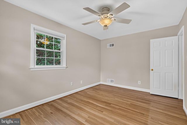 5117 WILLIAMSBURG BLVD, Arlington, VA 22207