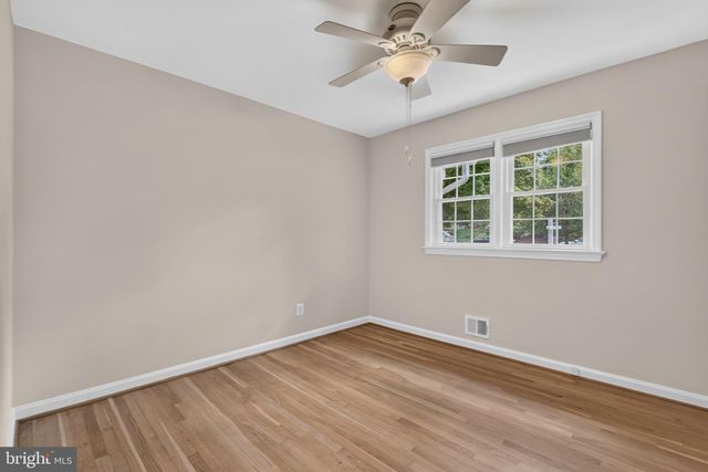 5117 WILLIAMSBURG BLVD, Arlington, VA 22207