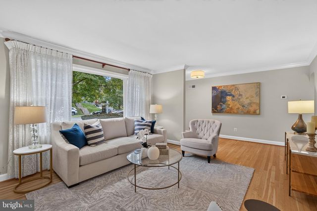 5117 WILLIAMSBURG BLVD, Arlington, VA 22207