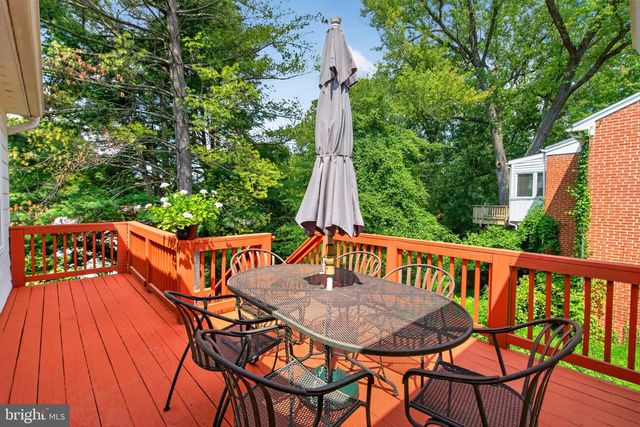 5117 WILLIAMSBURG BLVD, Arlington, VA 22207