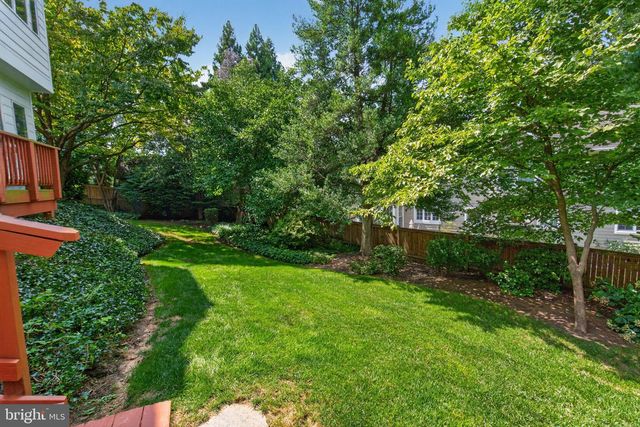 5117 WILLIAMSBURG BLVD, Arlington, VA 22207