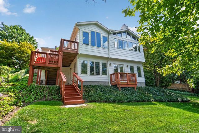 5117 WILLIAMSBURG BLVD, Arlington, VA 22207