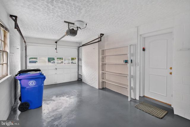 5117 WILLIAMSBURG BLVD, Arlington, VA 22207
