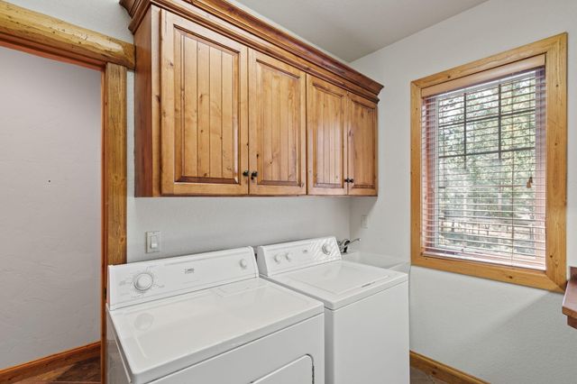 58026 Kinglet Road, Sunriver, OR 97707