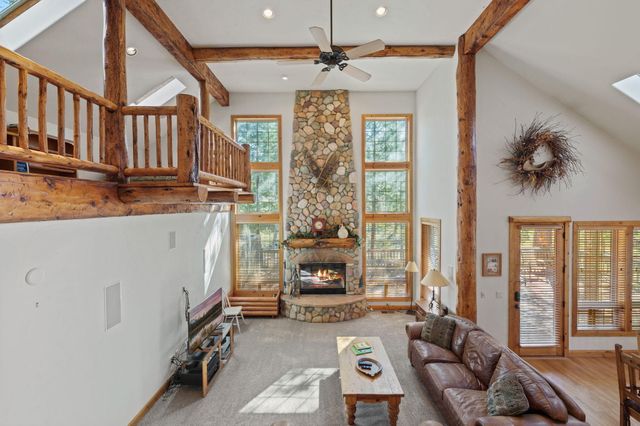 58026 Kinglet Road, Sunriver, OR 97707