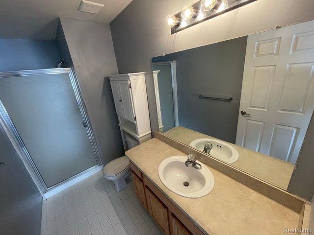 45538 Warwick Drive, Macomb, MI 48044