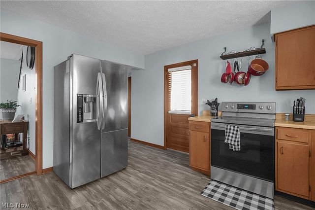 180 W Columbus Street, Pickerington, OH 43147
